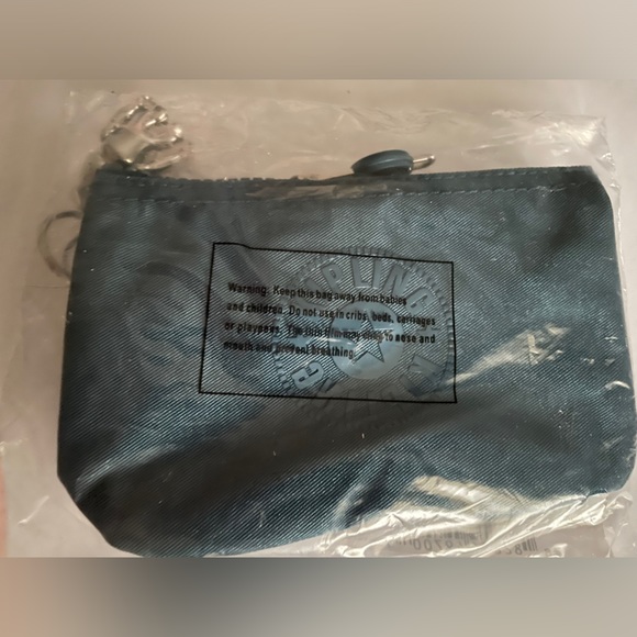 Kipling Creativity Pouch Dynamic Beetle - Picture 2 of 2